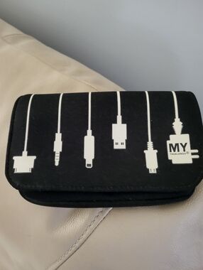 Black Travel Tech Organizer Pouch